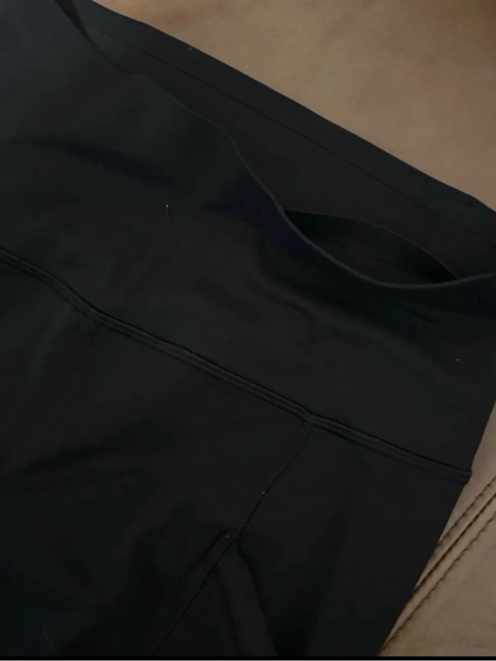 Lululemon |  Black High-Rise Athletic Leggings w/ Mesh Panels - Women’s 4